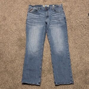 Ariat Men’s Legacy M2 Traditional Relaxed Boot Cut Medium Wash Jeans Size 38X34